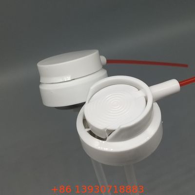 Van xịt bôi trơn WD-40 được thiết kế chính xác cho máy móc công nghiệp và bảo trì chuyên nghiệp với vòi phun chống tắc