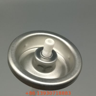 Van xịt bôi trơn WD-40 chuyên nghiệp cho bảo trì công nghiệp và sửa chữa ô tô với khả năng phân phối chính xác, chống tắc nghẽn