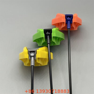 Nắp kích hoạt để phân phối chính xác và không tràn với thiết kế ergonomic - lý tưởng cho các giải pháp làm sạch và sản phẩm chăm sóc cá nhân